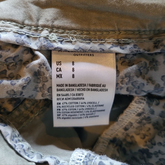 Women's AE Pleated High Rise Olive Green Stretch Shorts Cuffed Size 8 - Picture 11 of 13